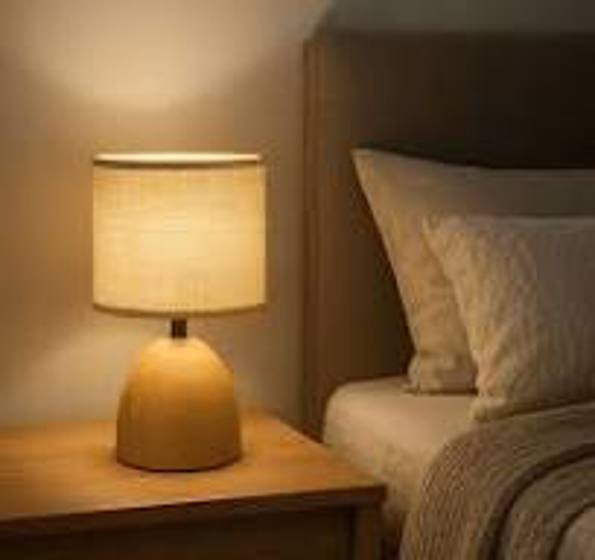 Ideus/ Stolní lampa skandinávská imitace dřeva borovice noční E14 JOTA